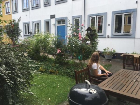 Idyllic Town House Apartment in Kopenhagen